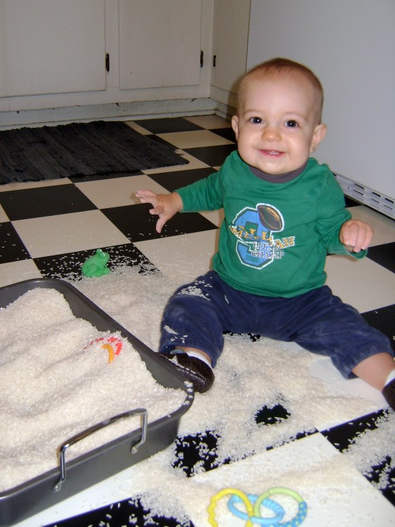 Rice Sensory Bin {Playing With Baby, Day 1} - finddailyjoy.com
