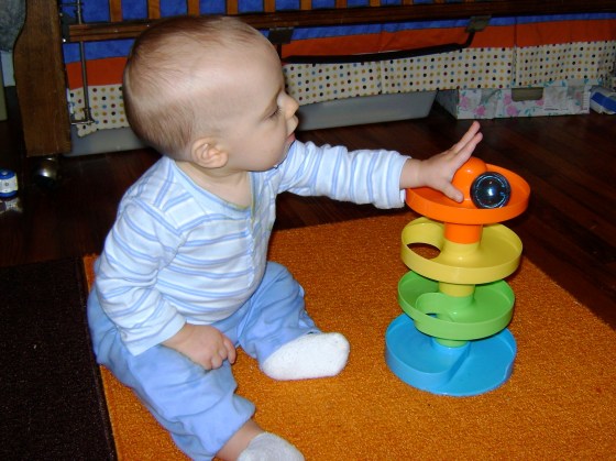 Car Ramp {Playing With Baby, Day 4} - finddailyjoy.com