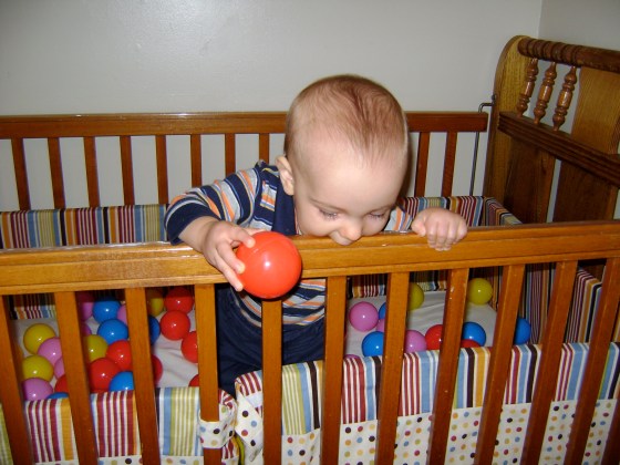 Ball Pit {Playing With Baby, Day 14} - finddailyjoy.com