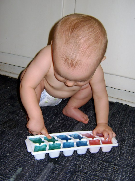 Ice Cube Chase {Playing With Baby, Day 17} - finddailyjoy.com