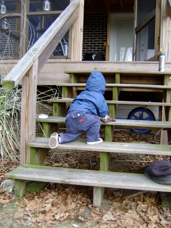 Playing Outside - finddailyjoy.com