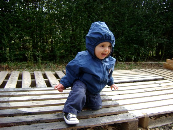 Playing Outside - finddailyjoy.com